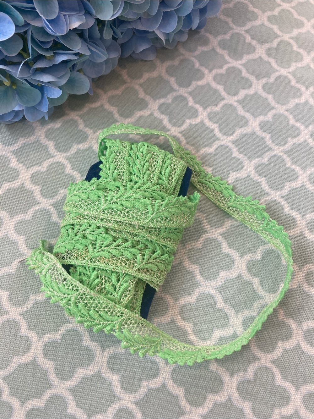 Vintage Lime Green Lace Trim 5.75yd
